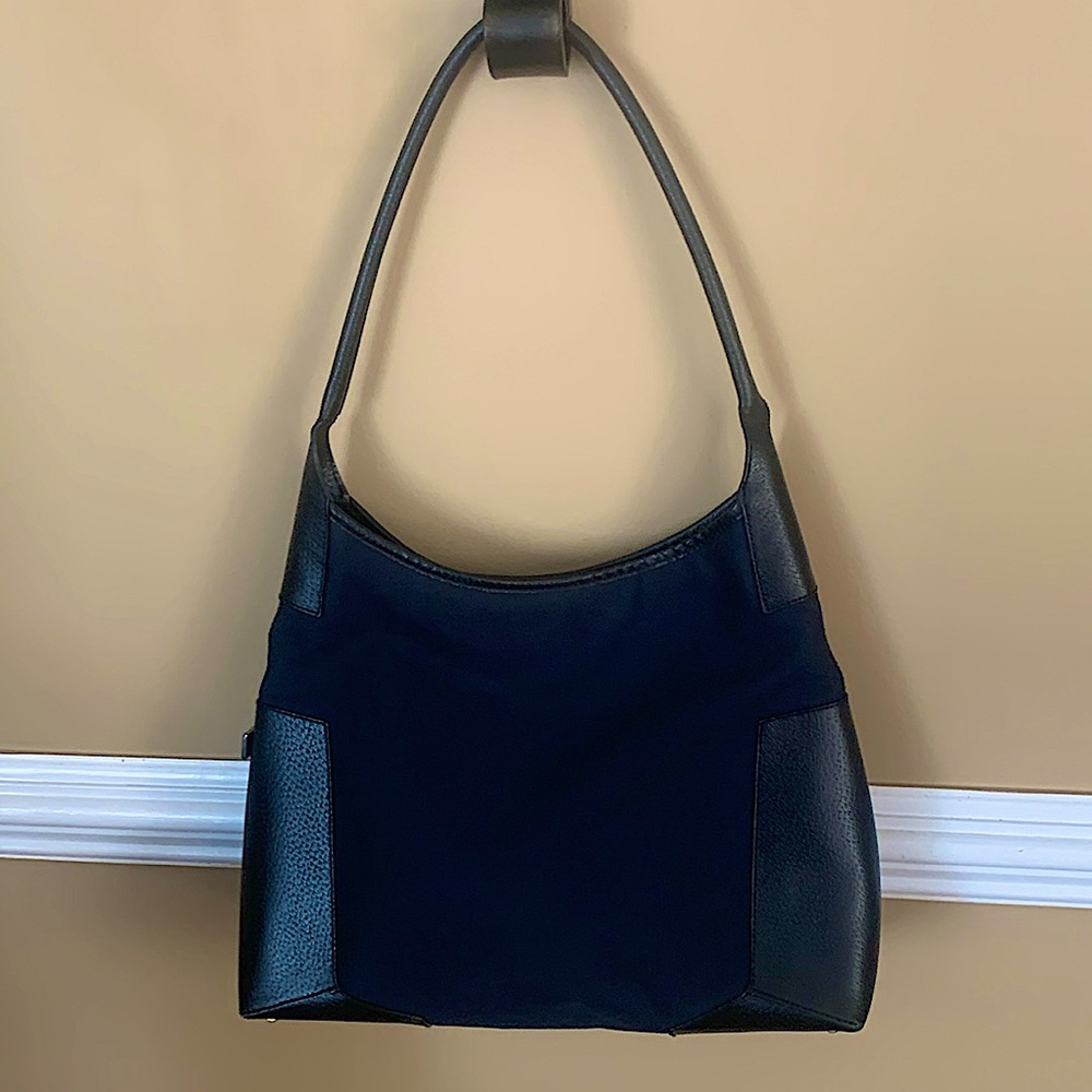 Ferragamo Black/Navy combo shoulder bag